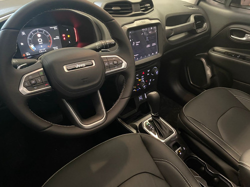 Imagen 2 de 25 de Jeep Renegade Longitude 1.3 Turbo 175 Cv Ng