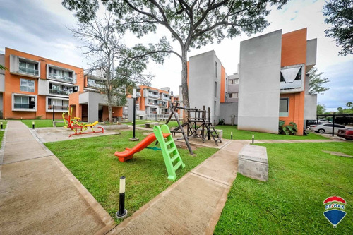 Imagen 7 de 8 de Venta Departamento Pb 2 Dorm + Cochera