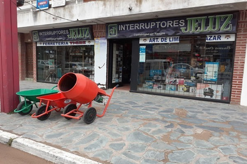 Imagen 2 de 7 de Excelente Nuevo Valor !!!! Oportunidad Local Comercial Sobre Importante Avenida + Depto Mono Ambiente Con Salida A Av 5-