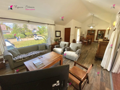 Casa En Venta 3 Dormitorios - Punta Ballena