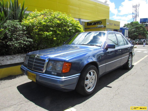 Imagen 25 de 25 de Mercedes Benz 220 E 2.2 W124