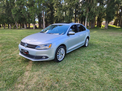 Volkswagen Vento 2.5 Confort At 170cv