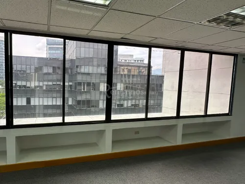 Oficina En Arriendo En El Poblado. Cod A775949