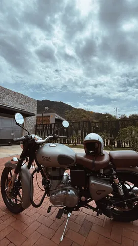 Royal Enfield Classic 2021
