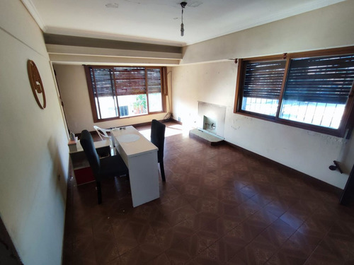Venta Casa 4 Ambientes Malvinas Argentinas C/patio