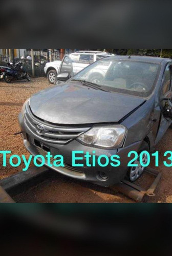 Imagem 1 de 1 de (08) Sucata Toyota Etios 1.5  2013  (retirada Peças)