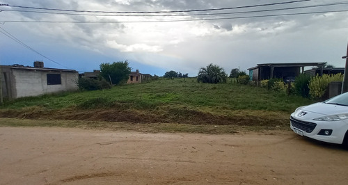 Terreno En La Ciudad De Rocha 