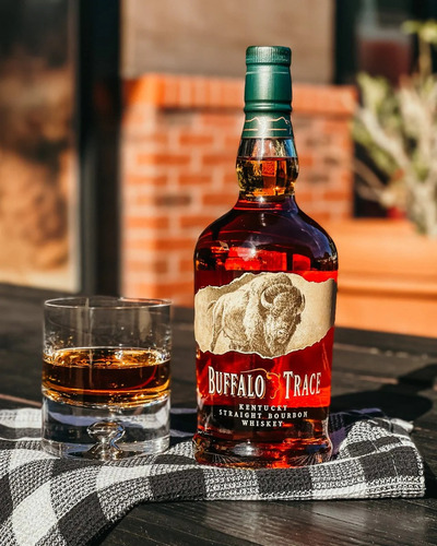 Whisky Buffalo Trace Kentucky Straight Bourbon 1 Litro P