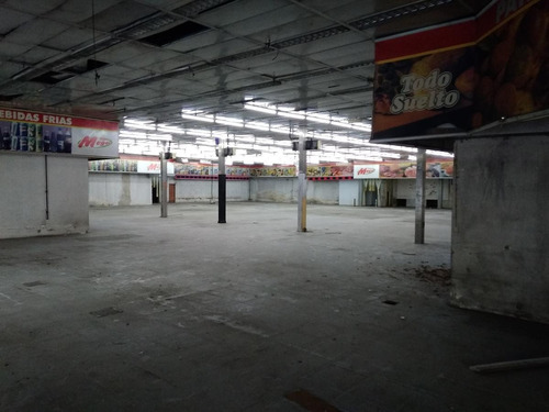 Imagen 15 de 15 de Super Local Ex Casa Tia. 1450 M2 En Pb. Frente A La Estacion De Quilmes.