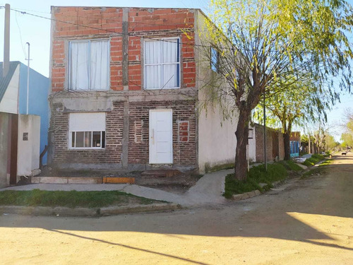 Casa En Venta - J.j. Franco 152 - Gualeguaychú