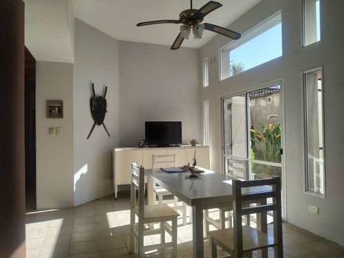 Imagen 7 de 30 de Venta Ph 4 Amb. Centro De Lujan Reciclado- Permuta