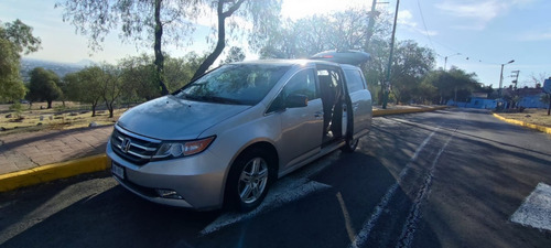 Honda Odyssey 3.5 Touring Minivan Piel Cd Qc Dvd At