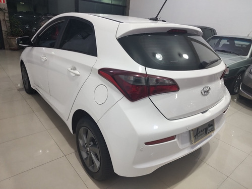 Hyundai HB20 1.0 Comfort Plus Flex 5p