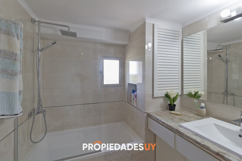 Apartamento En Venta En Roosevelt Punta Del Este, 2 Dormitorios, 2 Baños