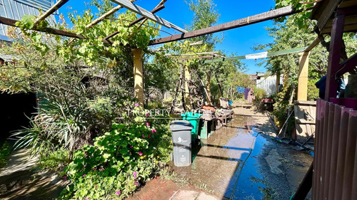 Casa Con Gran Terreno En Ignacio Echeverría