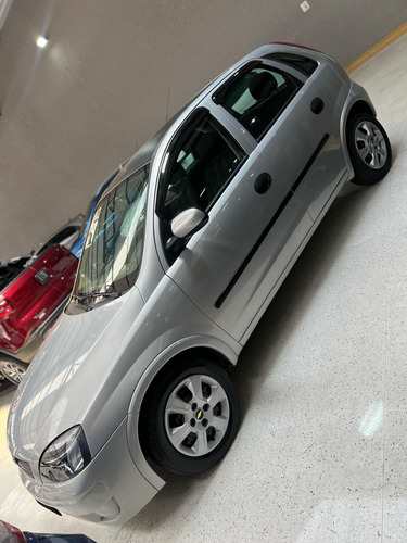 Chevrolet Corsa Corsa Hatchback 1.0 MPFI 8V 71cv 5p
