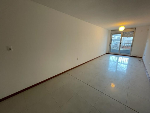Imagen 2 de 12 de Monoambiente En Alquiler, Punta Carretas