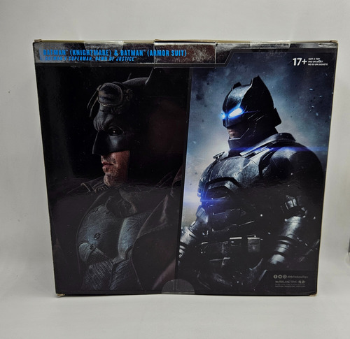 ### Dc Multiverse Bvs Knightmare & Armor Suit Batman Gold ## (Usado)