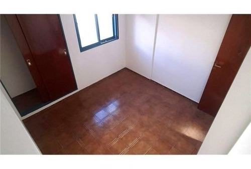 Imagen 2 de 7 de Departamento De 2 Dormitorios - Alberdi - Cordoba