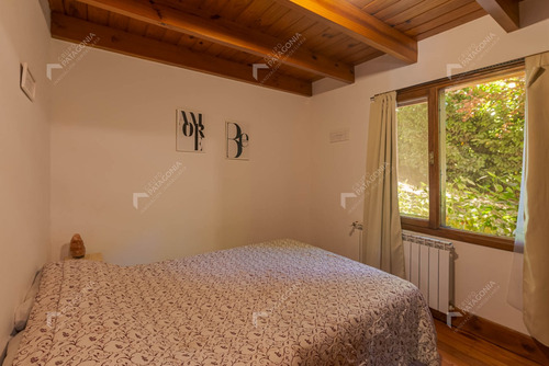 Casa En Venta En Barrio Alihuen Bajo, San Martín De Los Andes, Neuquén, Patagonia Argentina