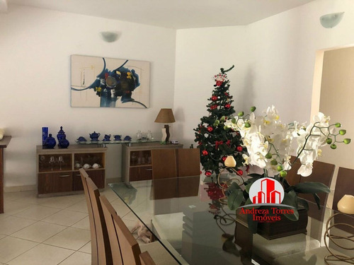 Casa Alto Padrão Para Venda Em Centro Tremembé-sp - 635