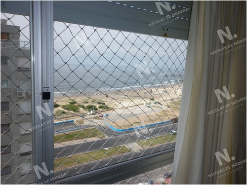 Imagen 22 de 30 de Lindo Apartamento En Brava Con Vista Hacia La Mansa - Punta Del Este Brava