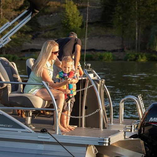 Barletta Pontoons Party Boats 2025's Armalo A Tu Gusto !