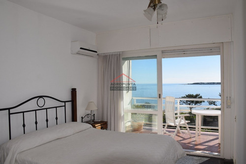 Apartamento En Mansa, 1 Dormitorios *- Ref: 4771