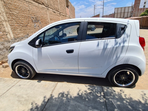Imagen 4 de 6 de Chevrolet Spark Gt