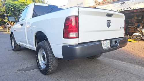 Dodge Ram 2500 4.7 4x4 At