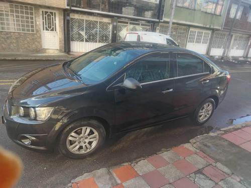 Chevrolet Sonic 1.6 Lt 5 p