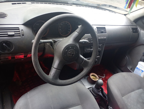Volkswagen Gol 1.0