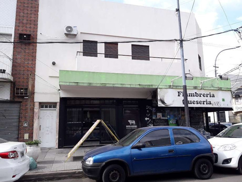 Imagen 4 de 14 de Departamento Tipo Casa En Venta En Lanus Este