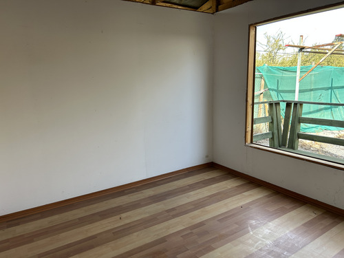 Local Comercial Ideal Para Oficinas, Excelente Ubicación