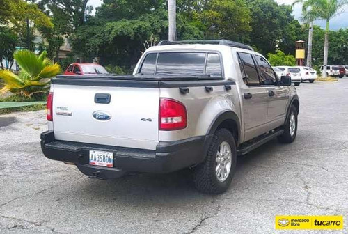 Imagen 6 de 13 de Ford Sport Trac Automatico