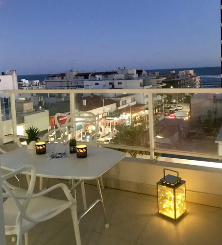 Espectacualr Alquiler En Gorlero Punta Del Este Lux Tower Vista Pileta Garaje Terraza Surf Cerca De Todo 150 M Playa Dueño