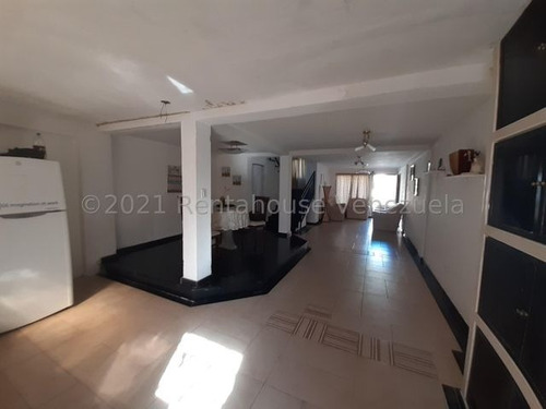 Imagen 6 de 14 de Rosangel Parraga Rentahouse Vende Casa En Altos De La Esmeralda San Diego 22-10361