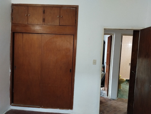 Casa Con Monoambiente A Reciclar Sobre Ruta En Nono