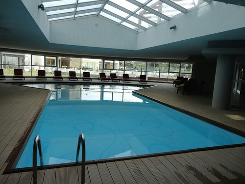 Imagen 1 de 14 de Apto 4 Personas , Piscina Climatizada, Sauna , Cancha Tenis