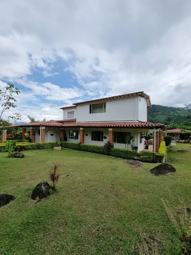 Finca En Venta En Vereda Farallones. Cod V15256