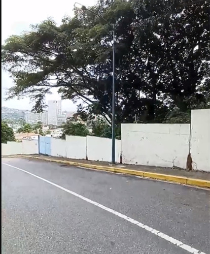 2.000 Mt2 Terreno Prados Del Este Dentro De Urb Privada  Con Seg