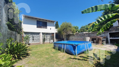Imagen 12 de 20 de Venta Casa Villa Castells