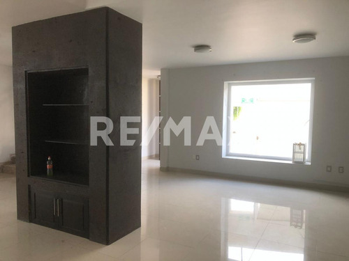 Casa Venta Alameda Amplia Nueva Y Funcional