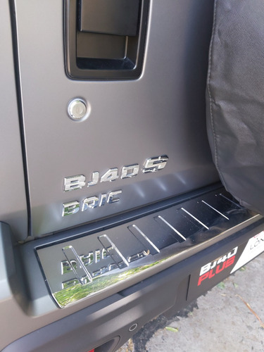 BAIC BJ40 2.0T Plus