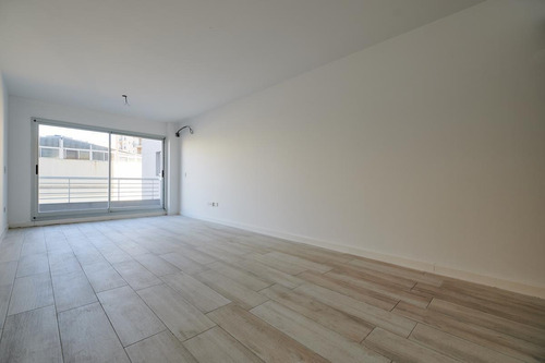 Imagen 6 de 17 de Venta Monoambiente Con Balcon Apto Profesional - Barracas