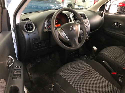 Nissan March Sv 1.6