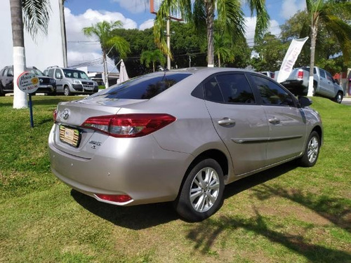 Imagem 4 de 9 de Toyota Yaris Xl Sedan 1.5 Flex 16v 4p Aut.