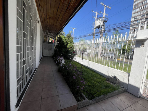 Casa En Venta En La Cisterna