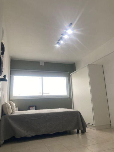 Departamento Al Frente Reciclado Amoblado