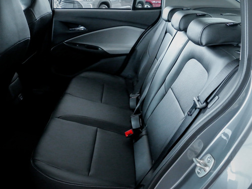 Imagem 8 de 9 de Chevrolet Onix Plus 1.0 Premier Ii Turbo Flex (aut)